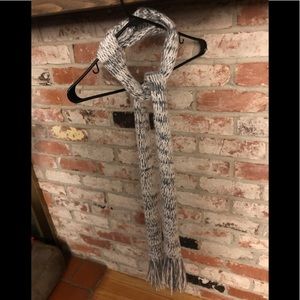 NWT Warm & fuzzy grey white & silver sparkly scarf